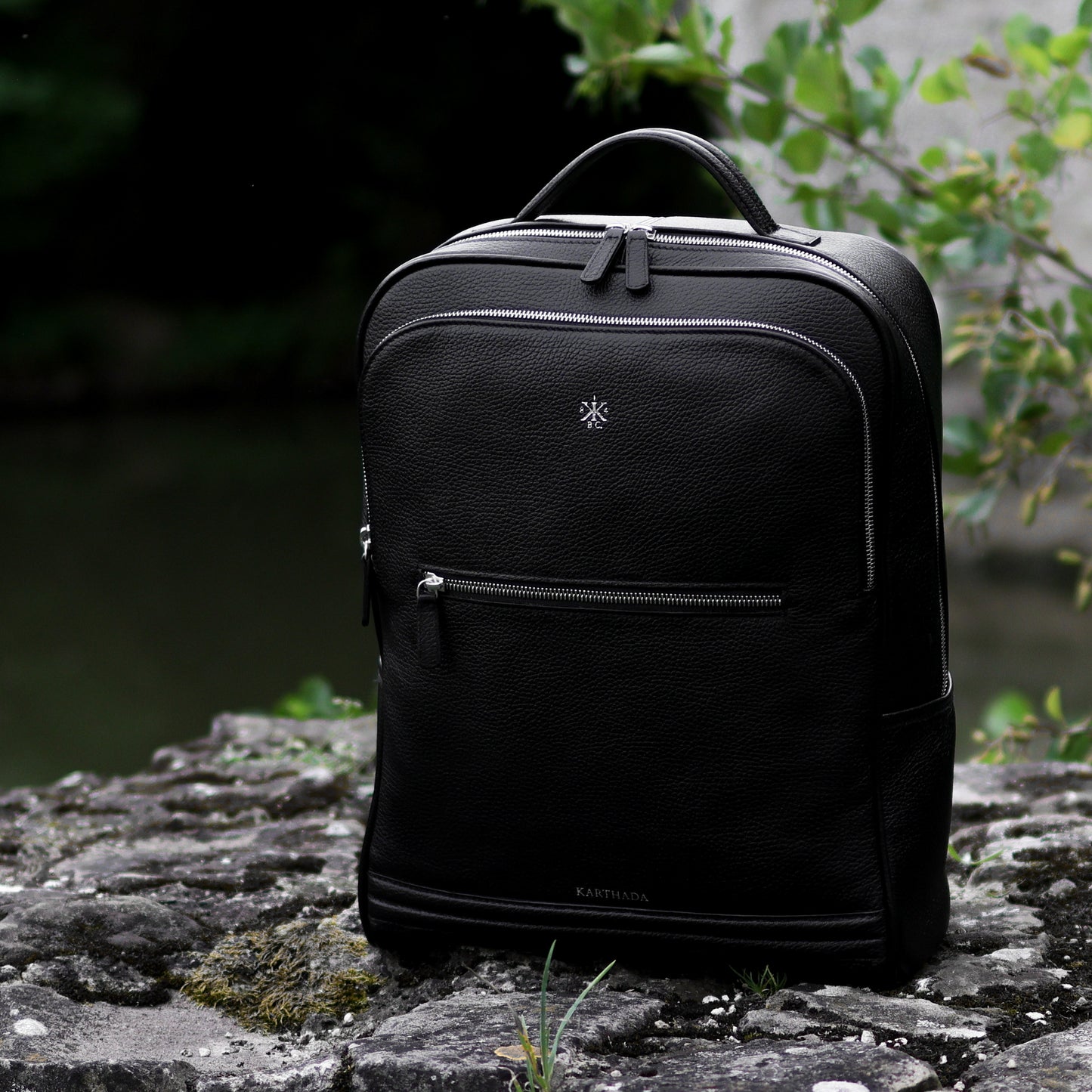 MAGONID Backpack in Black Grained Leather